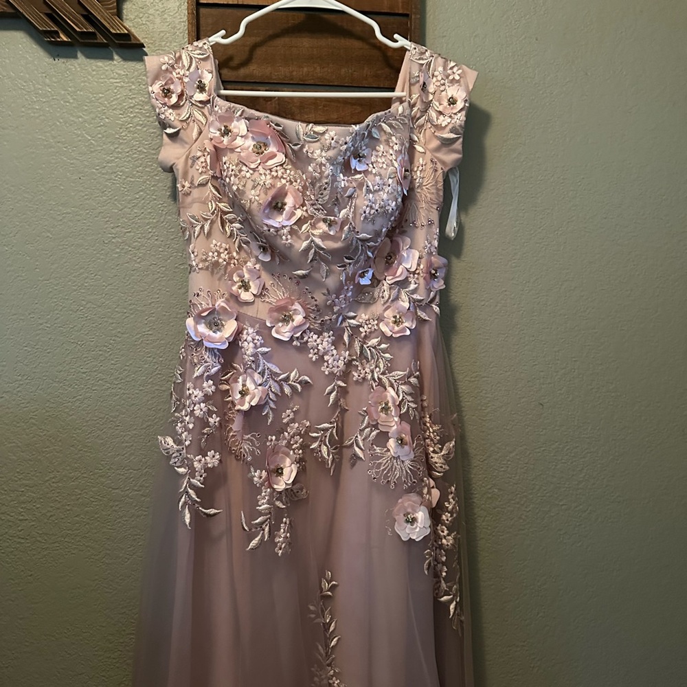 ANDREA FENZI Dusty Rose Pink Floral Appliqué Prom Dress